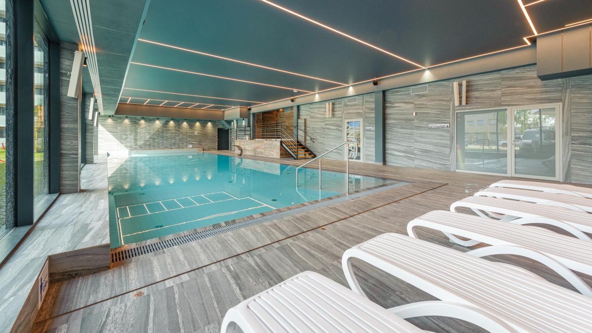 Blue Premium Pool Sauna Fitness Free Kolobrzeg Dış mekan fotoğraf